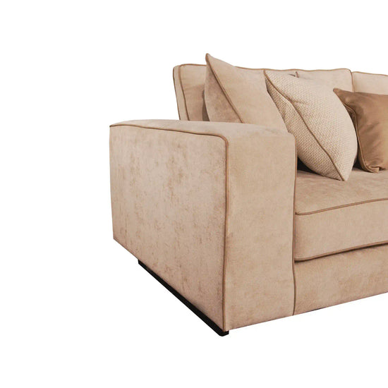 Love Seat Piero