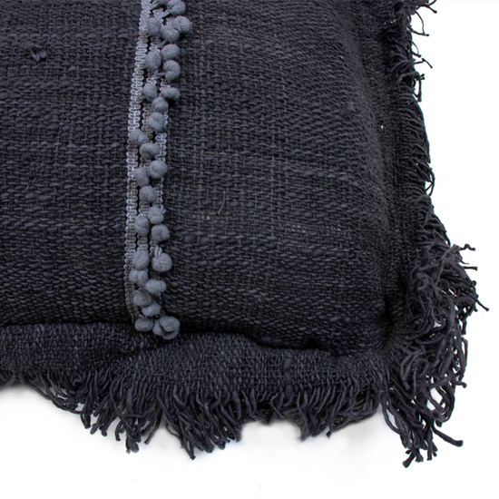 Cojín Negro Carbón 65X36 Con Cordón En Los Lados
