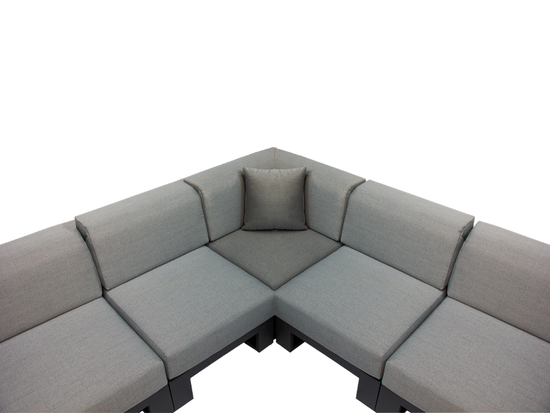 Sala En Escuadra Y Módulo Cambusa