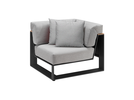 Sala En Escuadra Y Módulo Cambusa