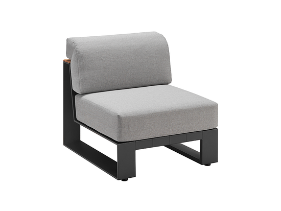 Sala En Escuadra Y Módulo Cambusa