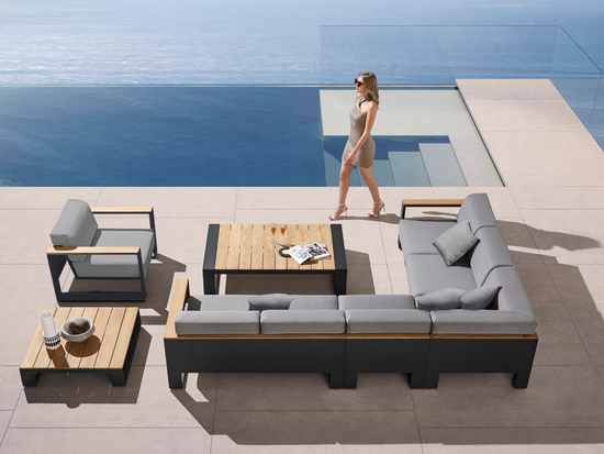 Sala En Escuadra Y Módulo Cambusa