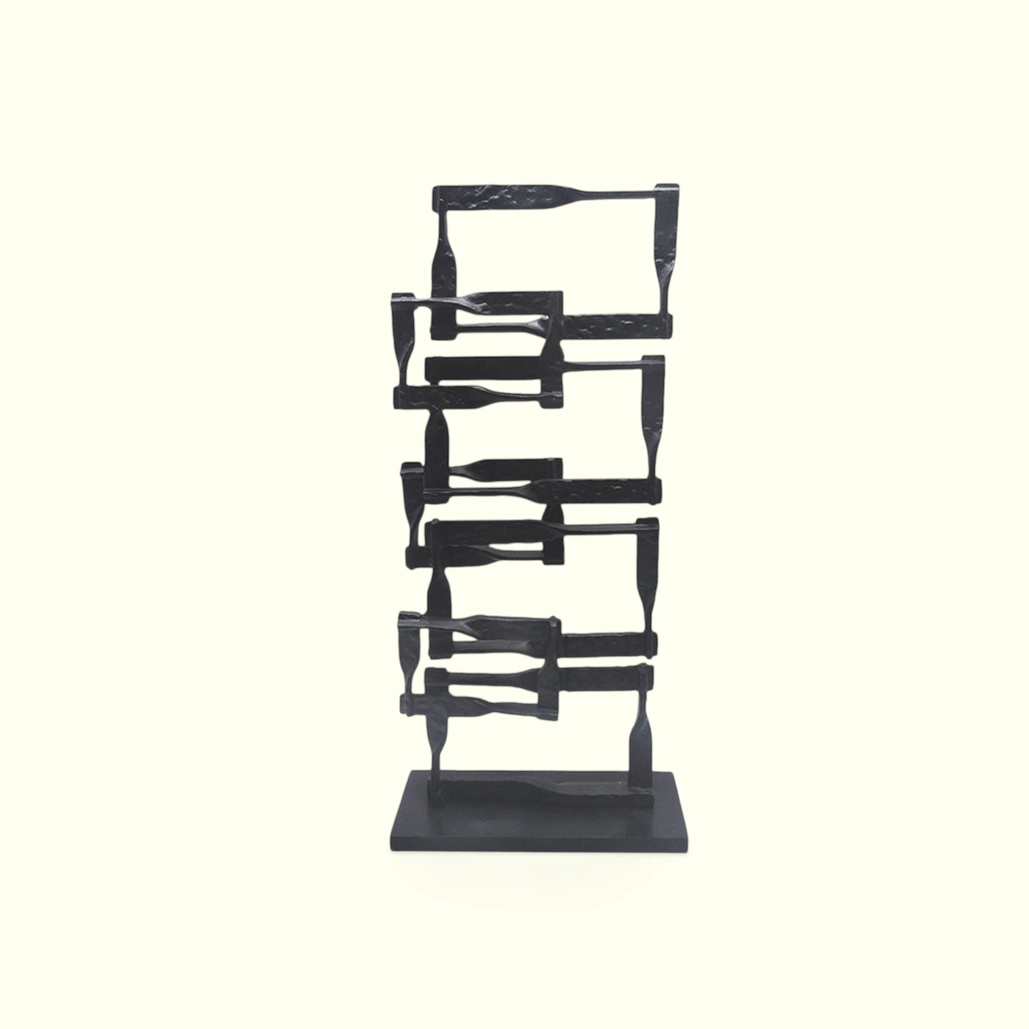 Escultura Decorativa De Metal Cubrix Negro Chico